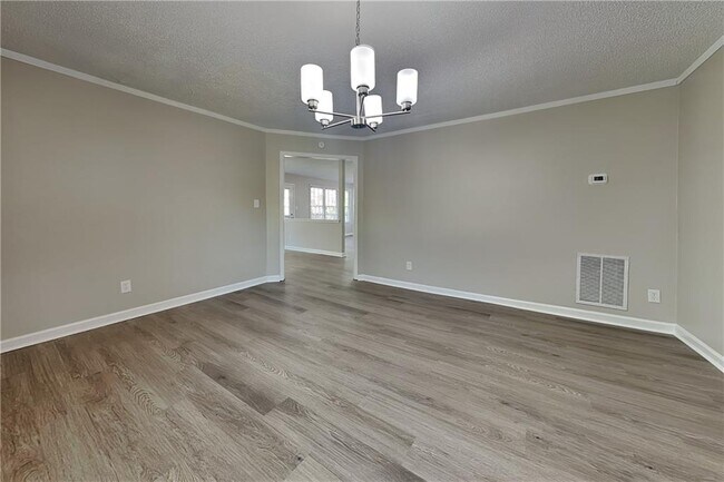 Building Photo - 2994 Brooks Dr