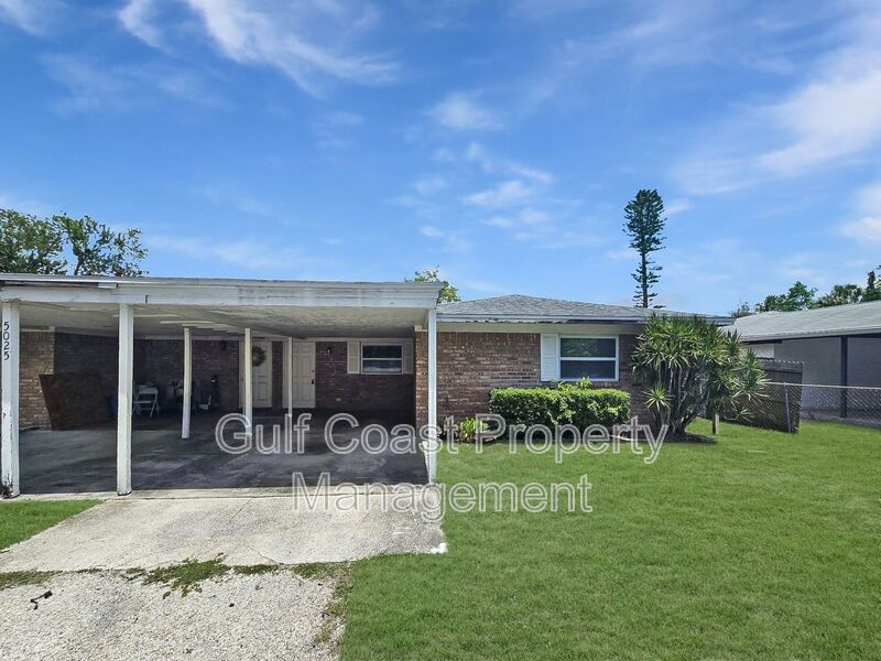 Primary Photo - 5027 34th St W