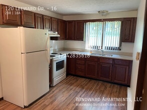Building Photo - 120 Leeward Dr