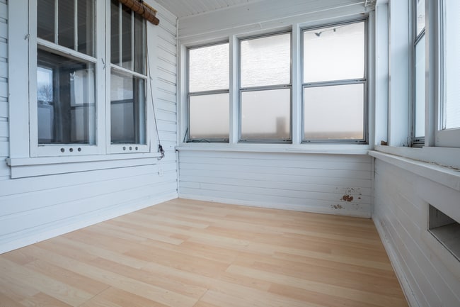 Building Photo - 1242 Pritchard Ave