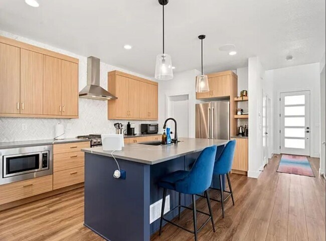Foto del edificio - 4 Bedroom Single Family in Aurora