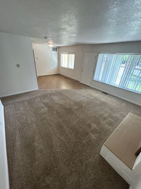 Foto del edificio - 1215 NW 11th St