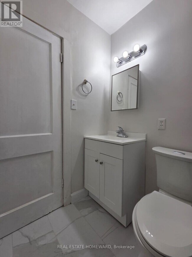 Photo du bâtiment - 1445 Gerrard St E