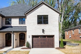Building Photo - 1331 Condon St