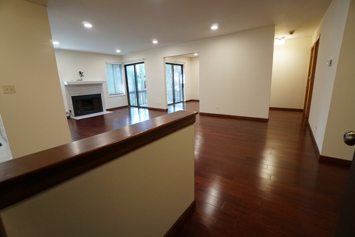 Foto principal - 6237 Trinity Dr