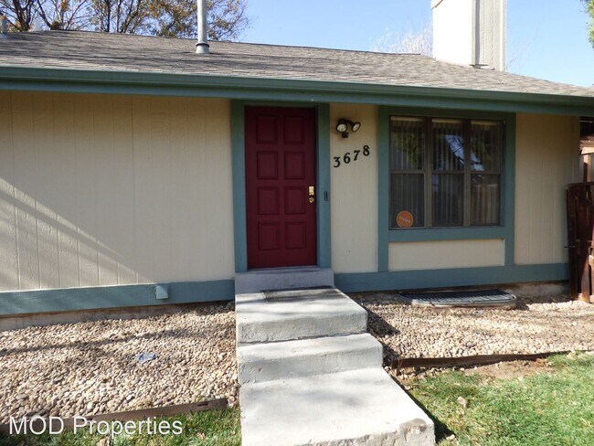 Foto del edificio - 4 br, 3 bath House - 3678 S. Danube Circle