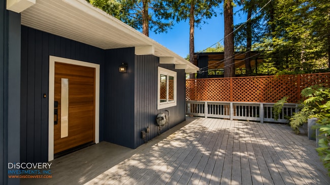 Building Photo - 6323 Girvin Dr