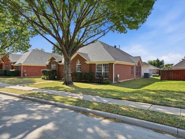 Foto del edificio - 1316 Pelham Ln