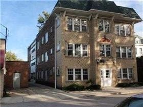 Building Photo - 1419 Grace Ave