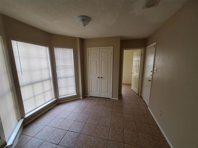 Building Photo - 528 James Edwards Dr
