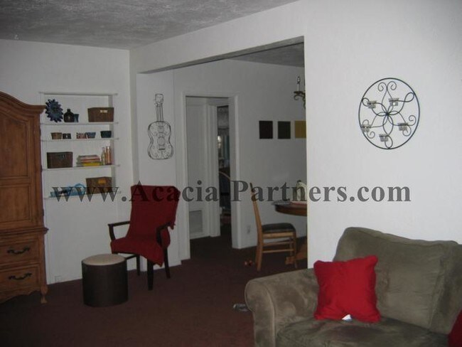 Foto del edificio - 4150 E 17th St