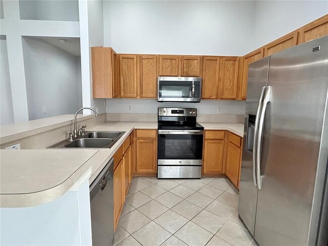 Building Photo - 2916 Banyan Hill Ln