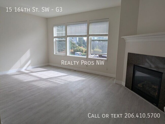 Building Photo - 15 164th St SW