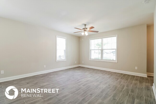 Foto del edificio - 1852 Mayridge Ln