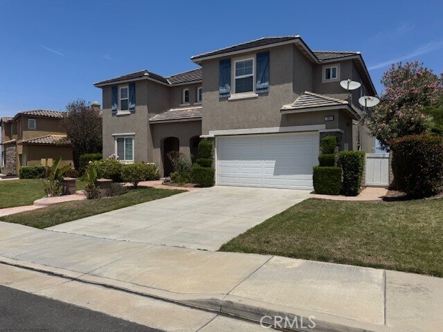 Foto del edificio - 16034 Skyridge Dr