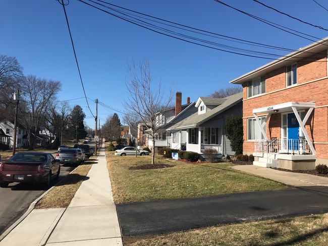 Foto del edificio - 4244 Sibley Ave