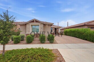 Building Photo - 9836 E Red Giant Dr