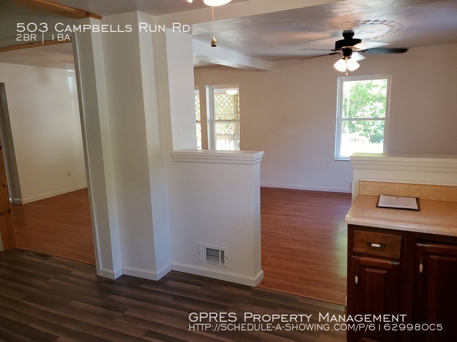 Foto principal - Cute and Cozy Harmar Home