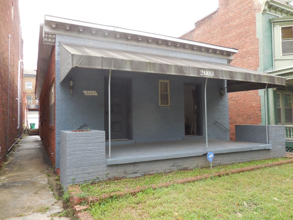 Primary Photo - 2603 W Grace St