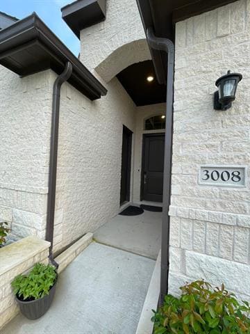 Building Photo - 3008 Columbia Dr