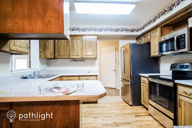 Foto del edificio - 204 West Oak Street, Nixa, MO, 65714