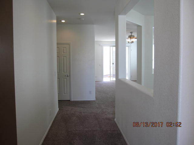 Foto del edificio - $1,900p/m 2BED/2BA SOUTHWEST HOME - 1 STOR...