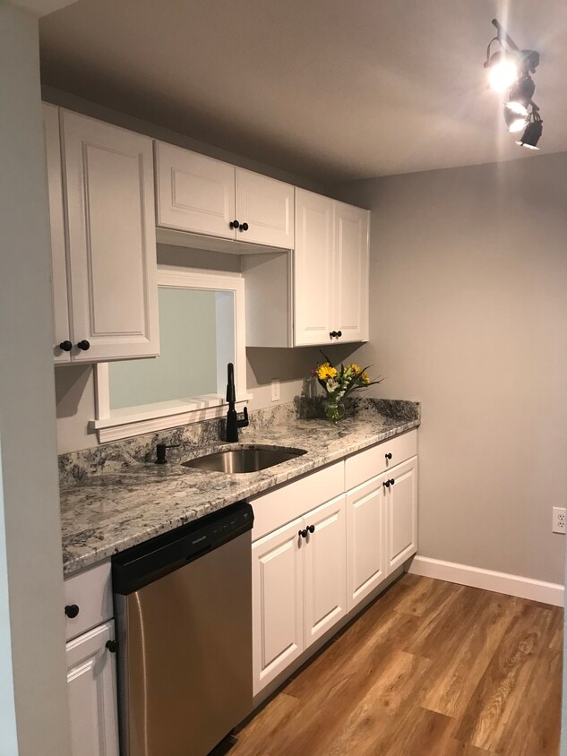 2 Marc Dr Unit 2C11, Plymouth, MA 02360 Condo for Rent in Plymouth