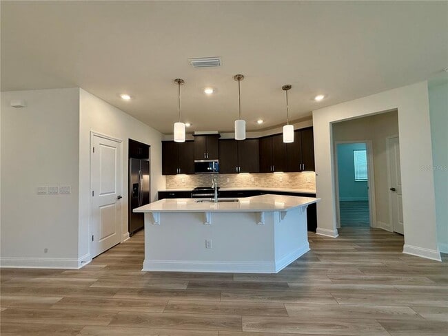 Building Photo - 53 Signet Cir
