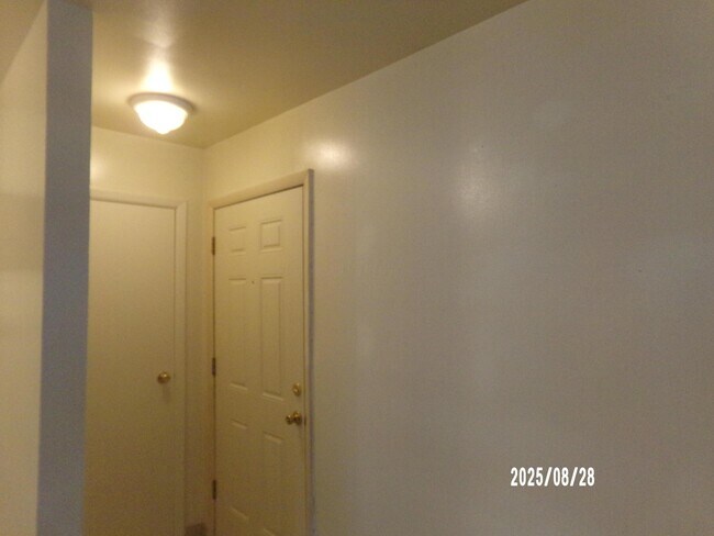 Foto del edificio - 1115 Walters St