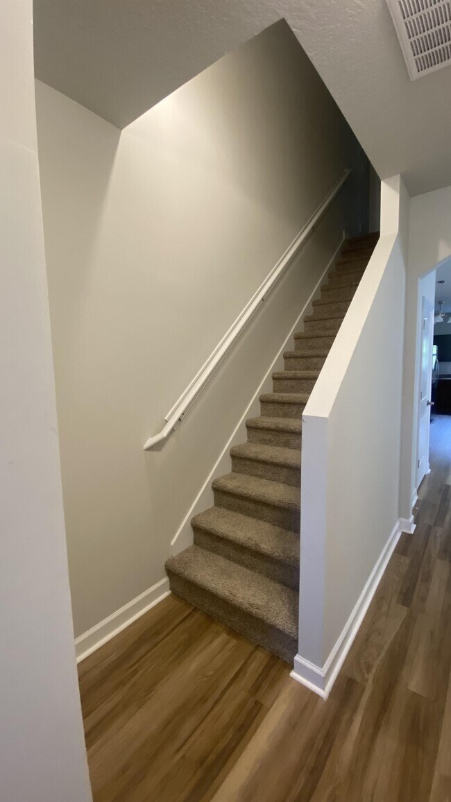 Foto del edificio - 304 Otis Cv Ln