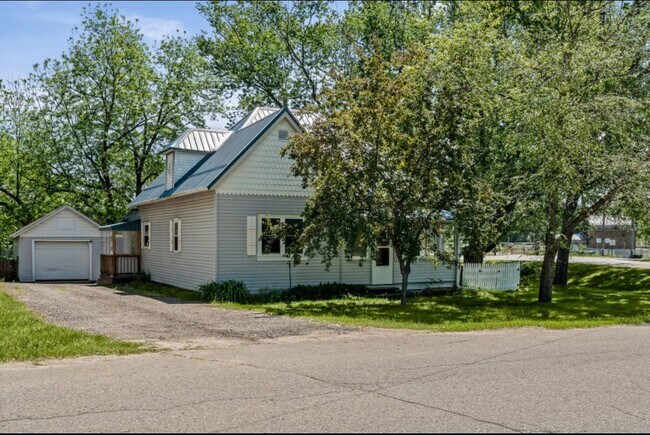 Building Photo - 14184 Co Hwy I