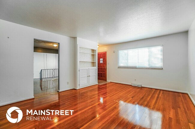 Foto del edificio - 1350 Firwood Dr