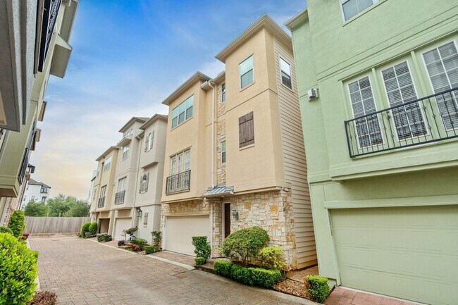 Foto del edificio - 2820 Sherwin St