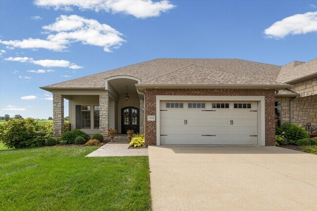Building Photo - 5910 Screaming Eagle Ln