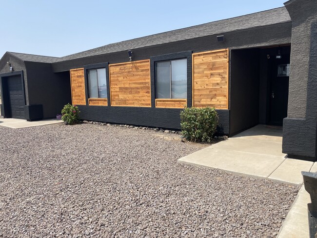 Building Photo - 8268 W Magnum Dr