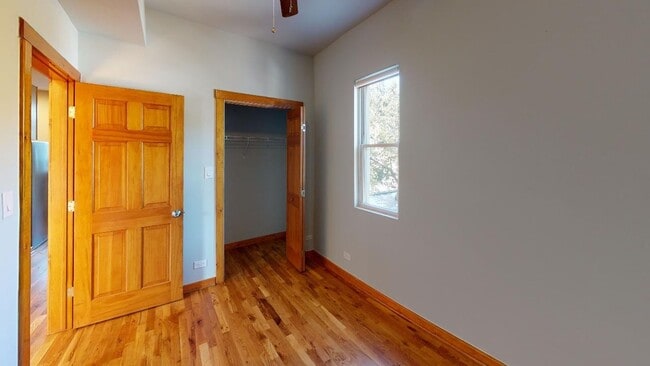 Building Photo - 1521 N Bosworth Ave