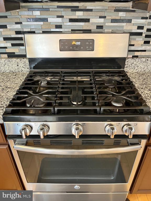 Foto del edificio - 2847 Linden Knoll Ct