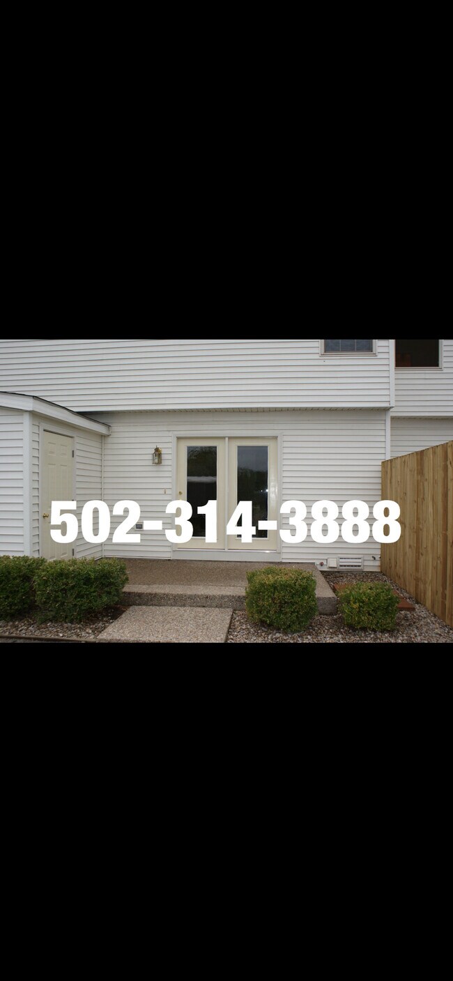 Building Photo - 2068 Leland Dr
