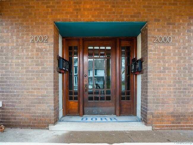 Building Photo - 2000 Dalzelle St