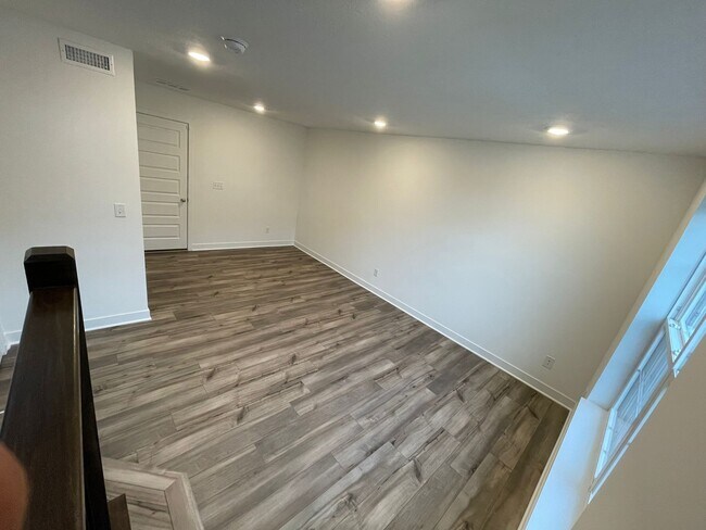 Foto del edificio - 7023 Equality Blvd