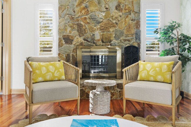 Foto del edificio - 9414 Laura Anne Dr