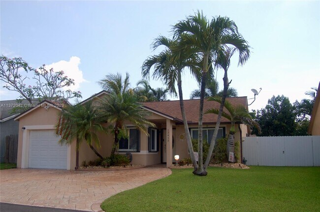 Building Photo - 13415 SW 113th Ct
