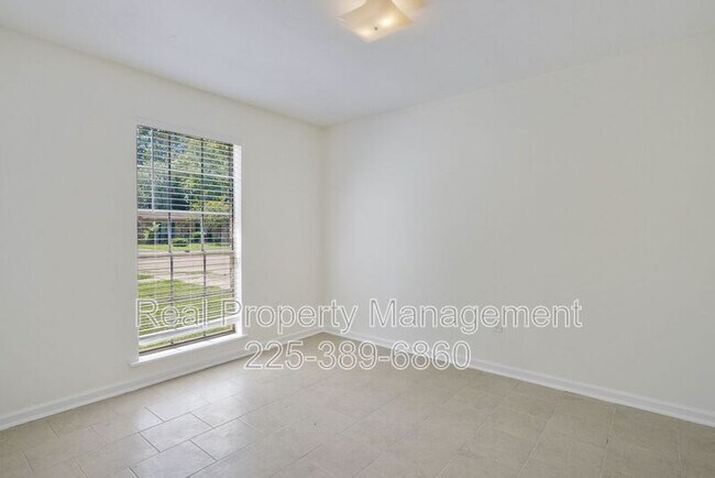 Foto del edificio - 5728 Nashville Ave