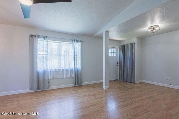 Foto del edificio - 693 Law St