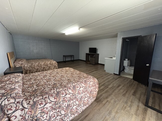 Photo - 711 Pasadena Fwy Apartment