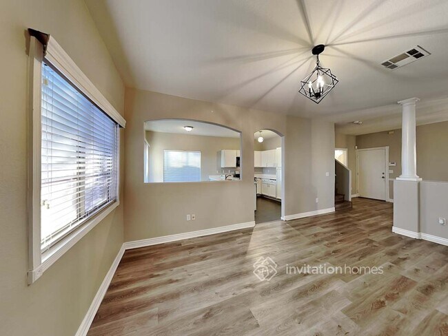 Foto del edificio - 21803 N 40th Pl