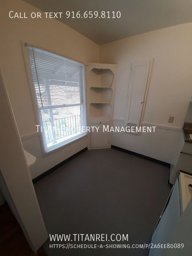 Building Photo - 2320 G St