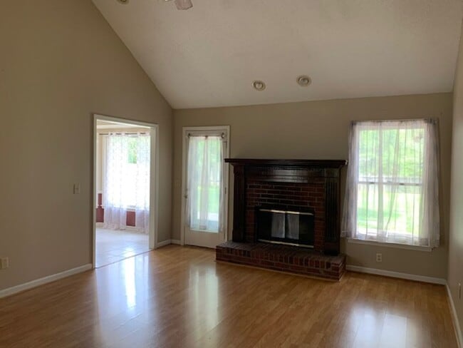 Building Photo - $300 OFF FIRST MONTHS RENT!  COMING SOON 8...