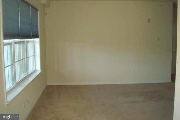 Foto del edificio - 737 Timberlake Dr