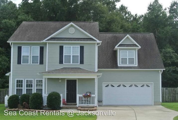 Primary Photo - 201 Bright Leaf Ln